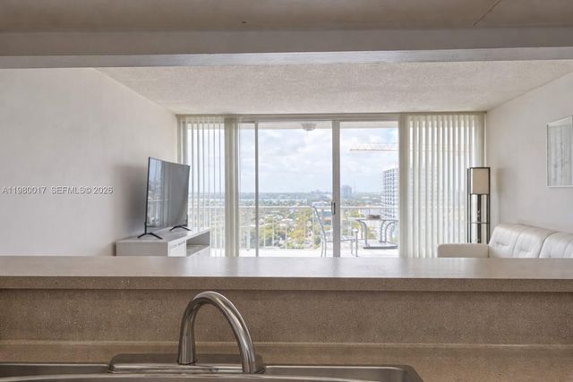 7601 E Treasure Dr 1803, North Bay Village, FL 33141