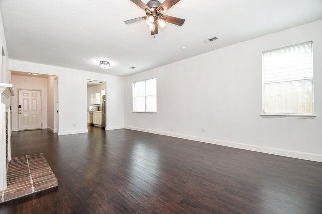 2911 Copper Cliff Drive, Katy, TX 77449