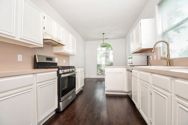 2911 Copper Cliff Drive, Katy, TX 77449
