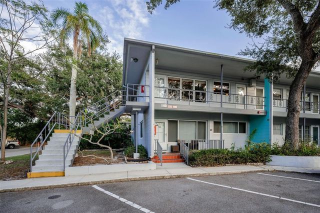 4151 55TH WAY N 1058, Kenneth City, FL 33709