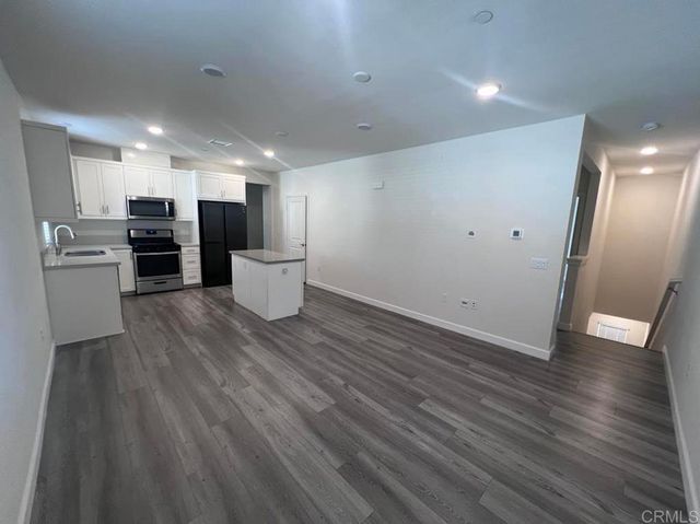 126 Diamante Rd, San Marcos, CA 92078