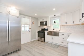 8 Roberts Rd, Ashland, MA 01721