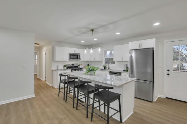 115 Hill Road S, Pickerington, OH 43147