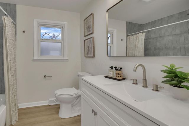 115 Hill Road S, Pickerington, OH 43147