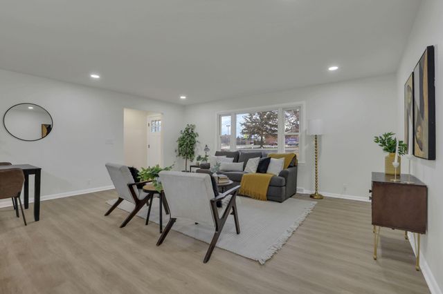 115 Hill Road S, Pickerington, OH 43147