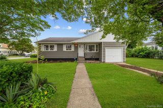 504 Decatur Street, Uniondale, NY 11553