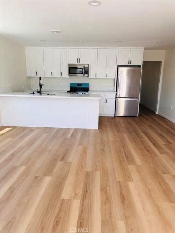 13447 Filmore, Pacoima, CA 91331