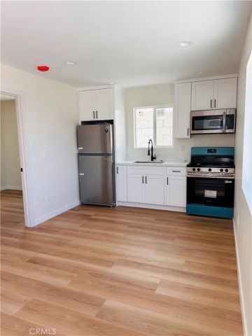 13447 Filmore, Pacoima, CA 91331