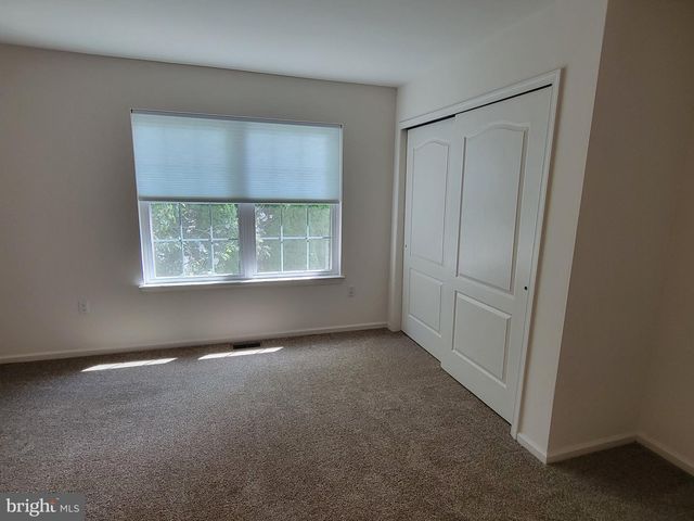 5603 CONSTITUTION CT, North Wales, PA 19454