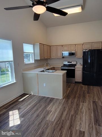 5603 CONSTITUTION CT, North Wales, PA 19454