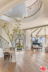 16875 Calle De Sarah, Pacific Palisades (los Angeles), CA 90272