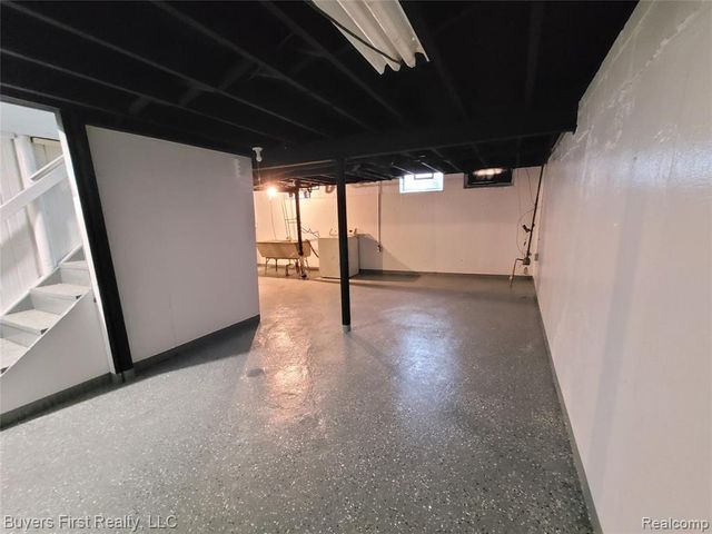 22772 Brittany Avenue, Eastpointe, MI 48021