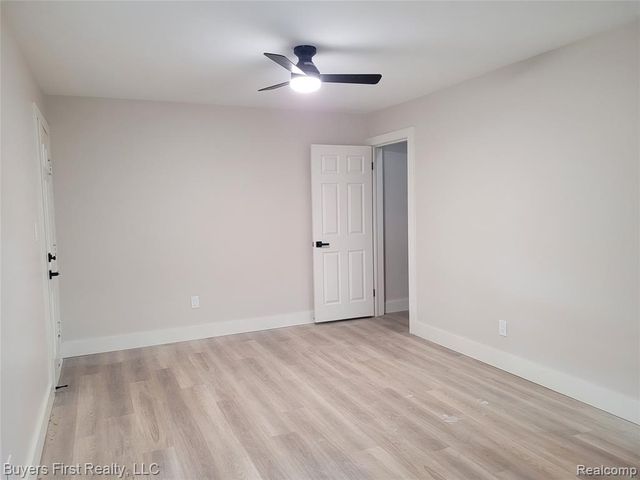 22772 Brittany Avenue, Eastpointe, MI 48021