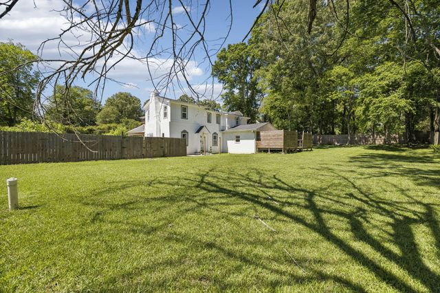 103 S Germantown Road, Chattanooga, TN 37411