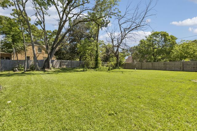 103 S Germantown Road, Chattanooga, TN 37411