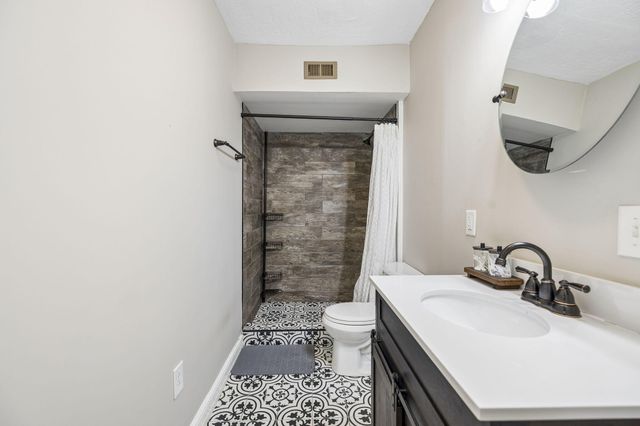 103 S Germantown Road, Chattanooga, TN 37411