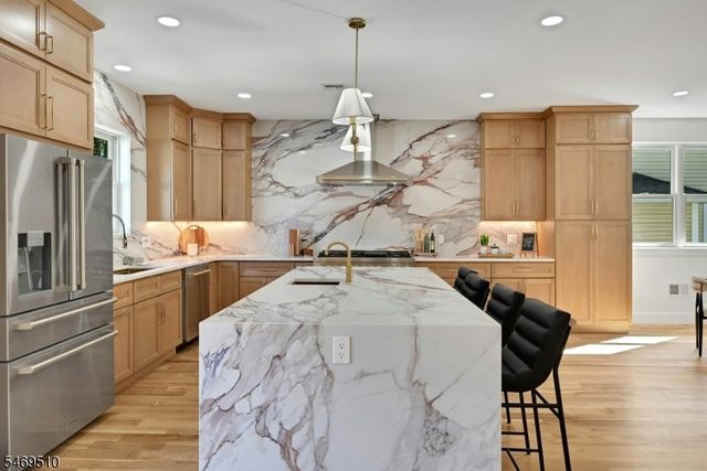 188 Fairview Ave, Rutherford Boro, NJ 07070