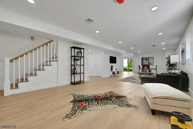 188 Fairview Ave, Rutherford Boro, NJ 07070