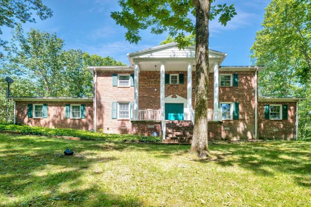 107 Leslie Ln, Hohenwald, TN 38462