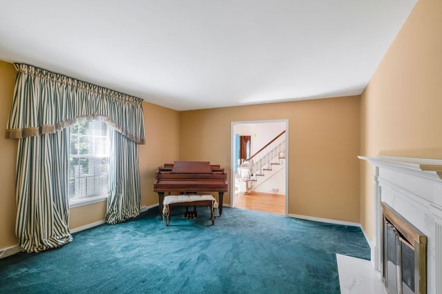 107 Leslie Ln, Hohenwald, TN 38462