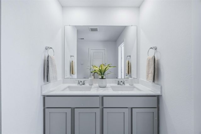 956 Green Vines Lane, Houston, TX 77091