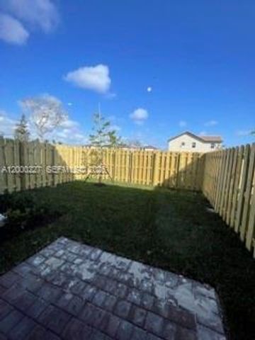 11833 SW 245th Ter, Homestead, FL 33032