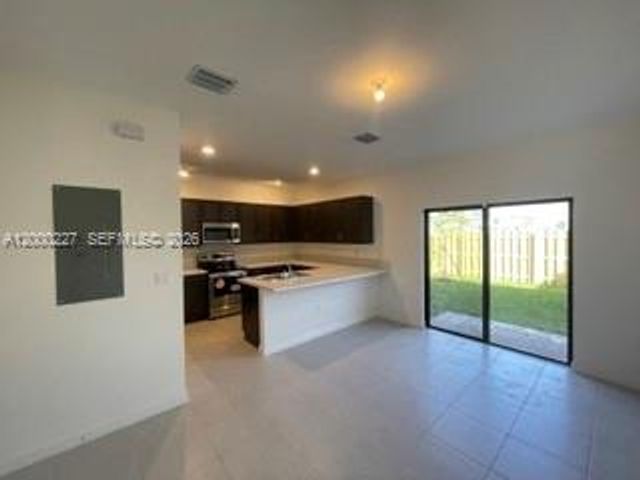 11833 SW 245th Ter, Homestead, FL 33032