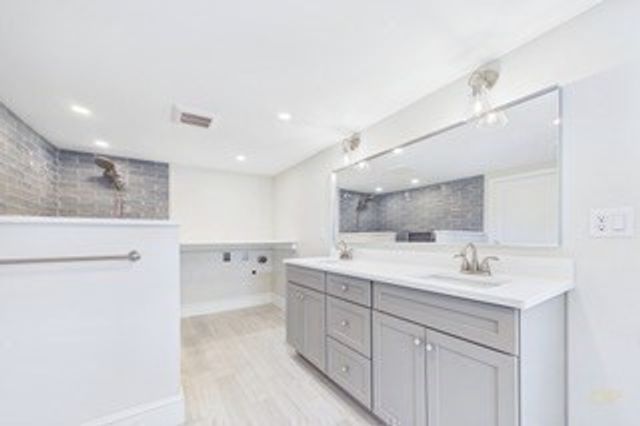 13 Hammond Street, Marion, MA 02739