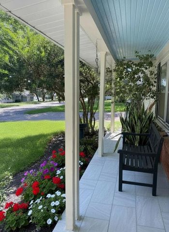 1405 E 16th ST E, Georgetown, TX 78626