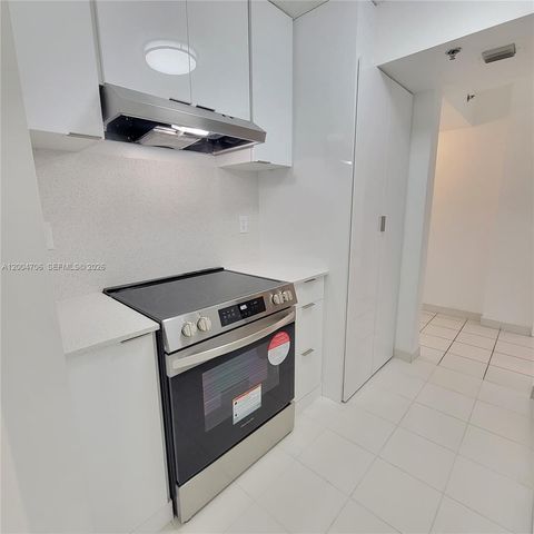 7601 Dickens Ave 402, Miami Beach, FL 33141