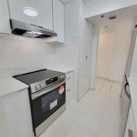 7601 Dickens Ave 402, Miami Beach, FL 33141