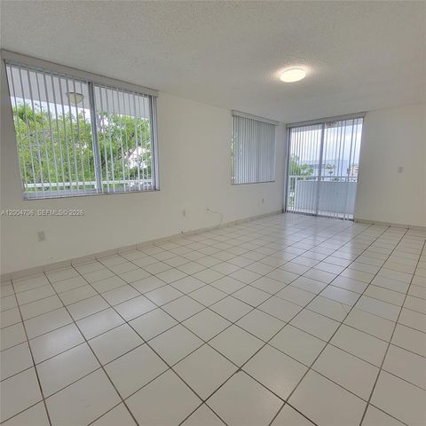 7601 Dickens Ave 402, Miami Beach, FL 33141