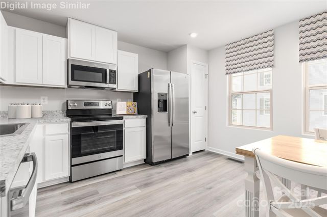 8039 District Drive, Charlotte, NC 28213