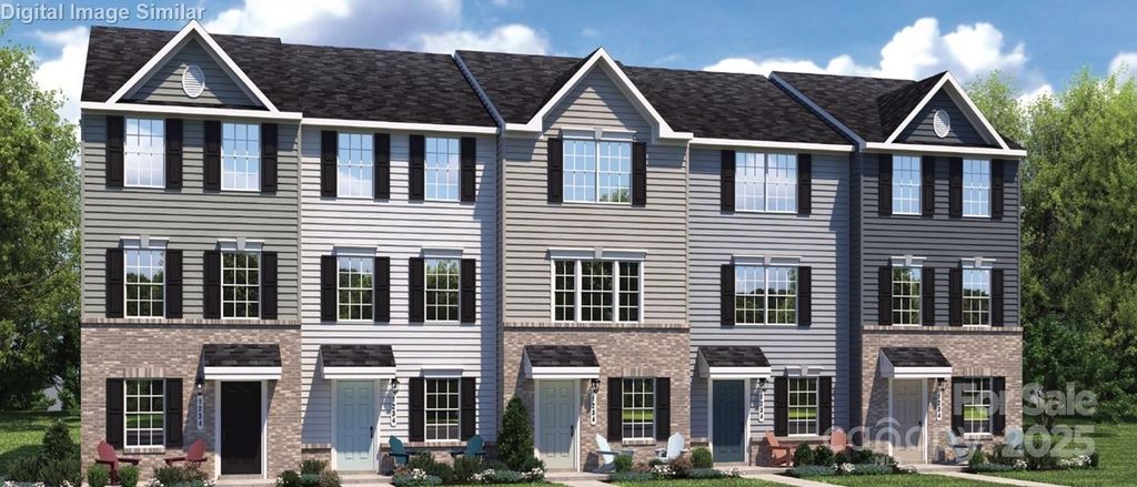 8039 District Drive, Charlotte, NC 28213