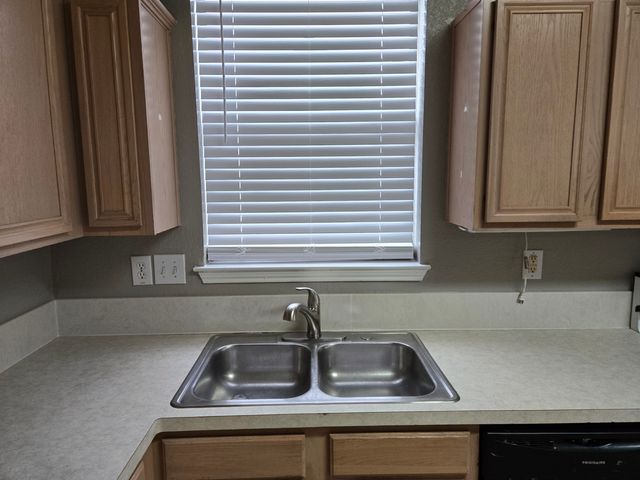 436 Orchard Hill Drive, Cedar Hill, TX 75104