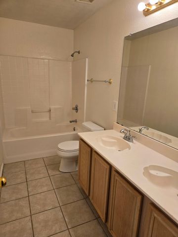 436 Orchard Hill Drive, Cedar Hill, TX 75104