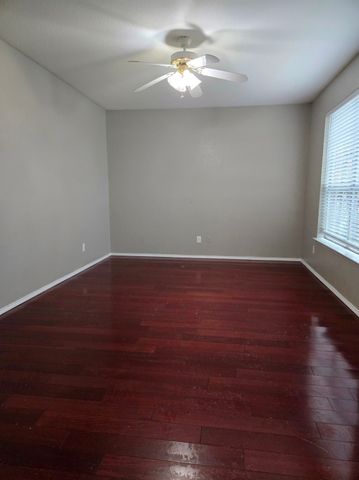 436 Orchard Hill Drive, Cedar Hill, TX 75104