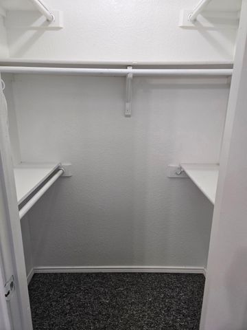 436 Orchard Hill Drive, Cedar Hill, TX 75104