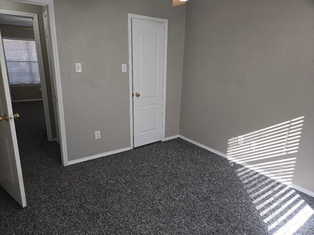 436 Orchard Hill Drive, Cedar Hill, TX 75104