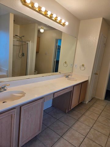 436 Orchard Hill Drive, Cedar Hill, TX 75104