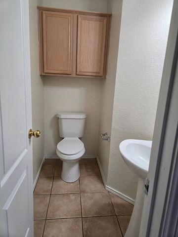 436 Orchard Hill Drive, Cedar Hill, TX 75104