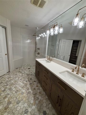 6536 MOORINGS POINT CIRCLE 101, Lakewood Ranch, FL 34202