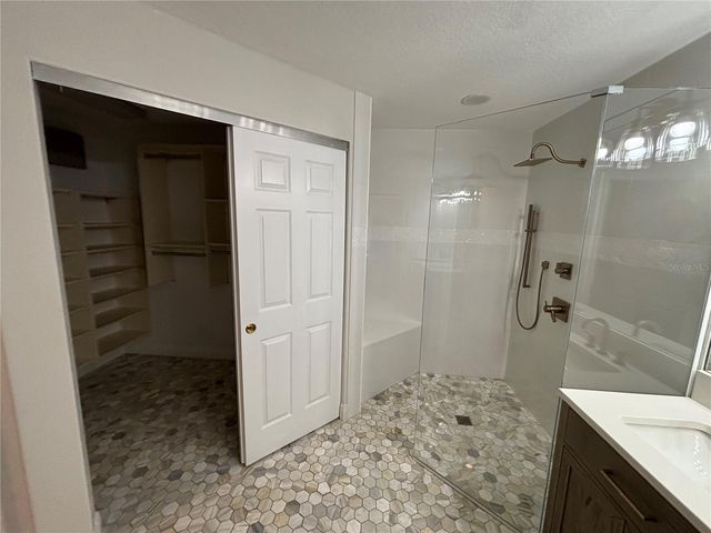 6536 MOORINGS POINT CIRCLE 101, Lakewood Ranch, FL 34202