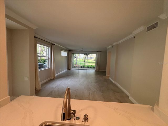 6536 MOORINGS POINT CIRCLE 101, Lakewood Ranch, FL 34202