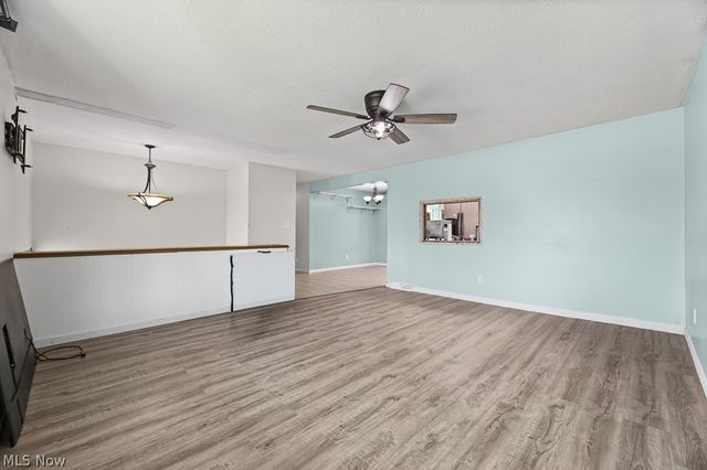 6410 Westmore Street, Louisville, OH 44641