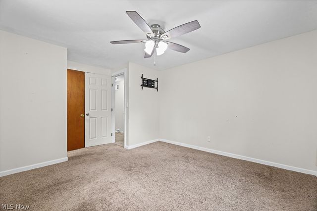 6410 Westmore Street, Louisville, OH 44641