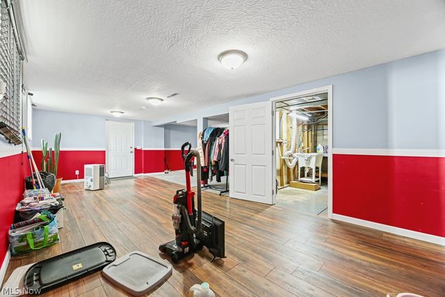 6410 Westmore Street, Louisville, OH 44641