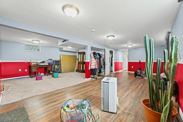 6410 Westmore Street, Louisville, OH 44641