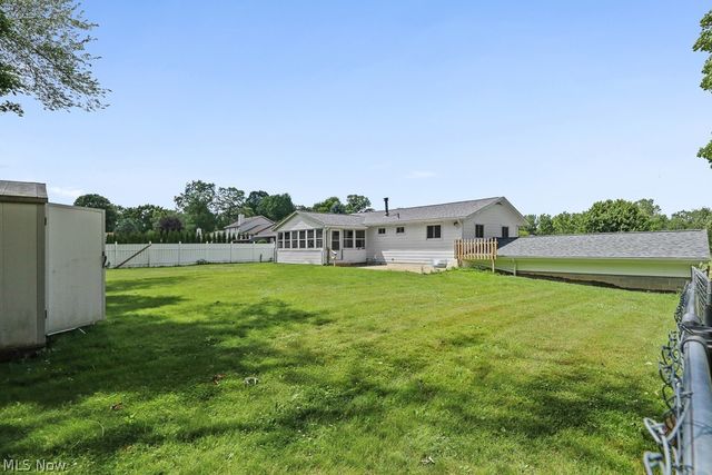 6410 Westmore Street, Louisville, OH 44641