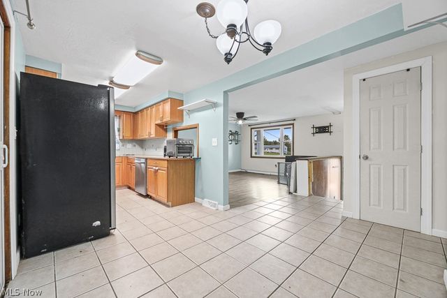 6410 Westmore Street, Louisville, OH 44641